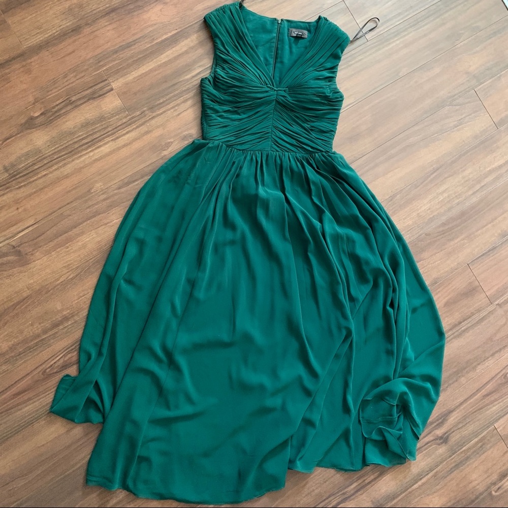 Vera Wang Dress